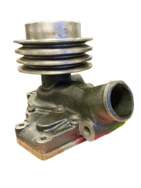 Vattenpump Valmet 8450,8450HI. REF: 836864484