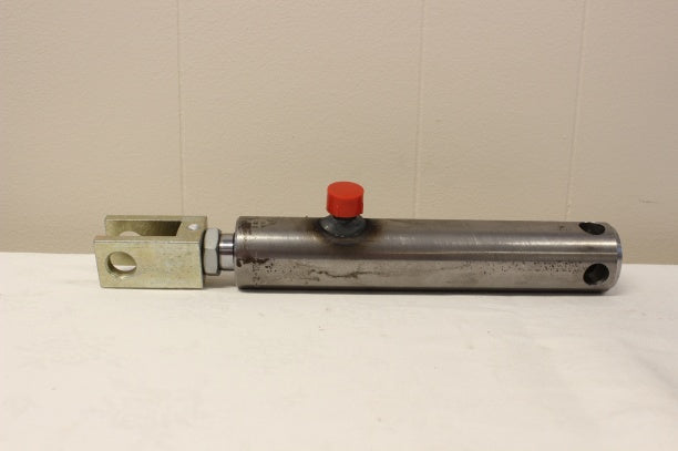 Trailer brake ram