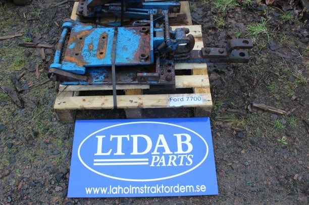 BEG Hitch Ford 7700