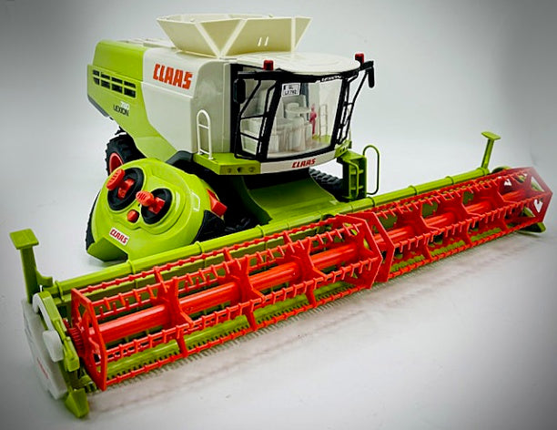 Radiostyrd Tröska Claas Lexion 780