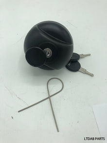 Tanklock Ventilerad Låsbart Case IH, JD, Fiat, MF, NH (GV)